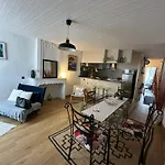 Le Perchoir Du Parc Coeur Historique 3 Etoiles Apartment Anduze